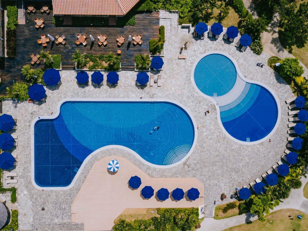 Miyakojima Tokyu Hotel & Resorts מראה חיצוני תמונה